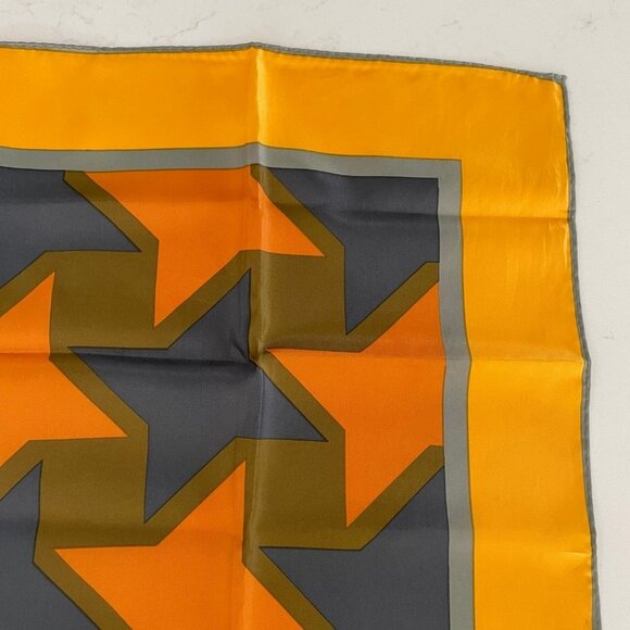 Vintage Retro Geometric Print Scarf Rolled Edges Gold, Blue, Grn, Orange Sz OS - Picture 3 of 7